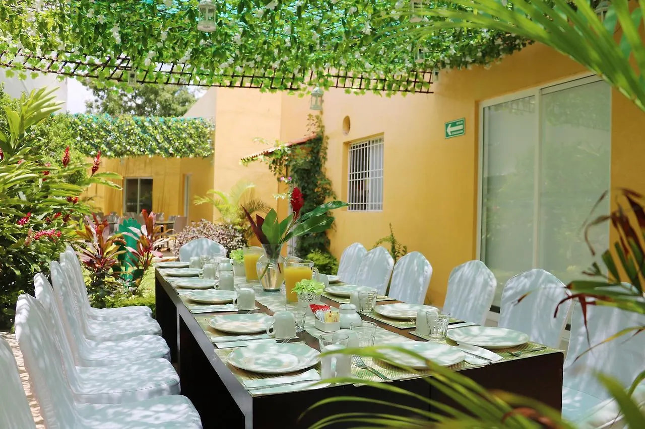 Hotel Zar ميريدا